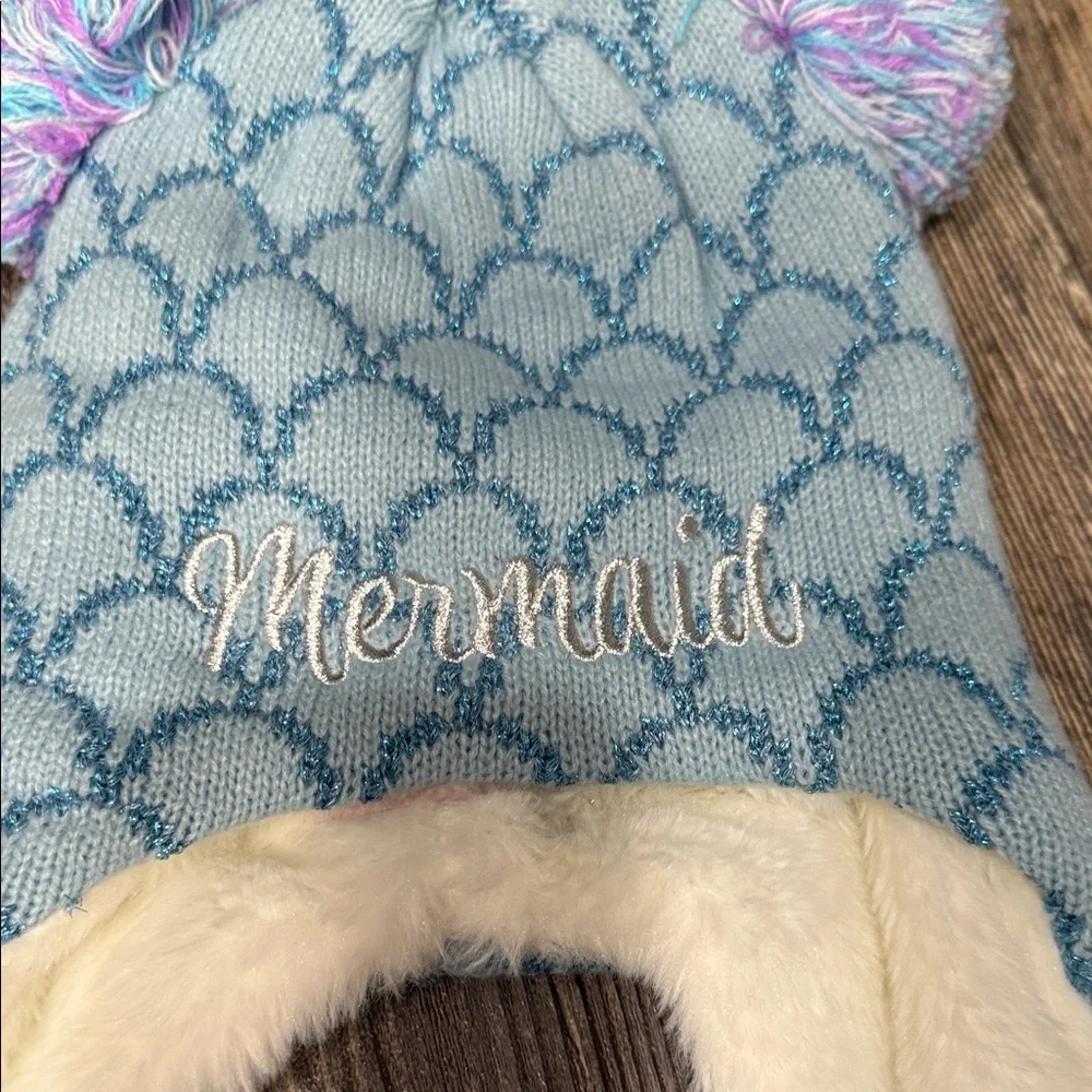 Skechers Mermaid Kids Hat with Pom Poms - Blue and White